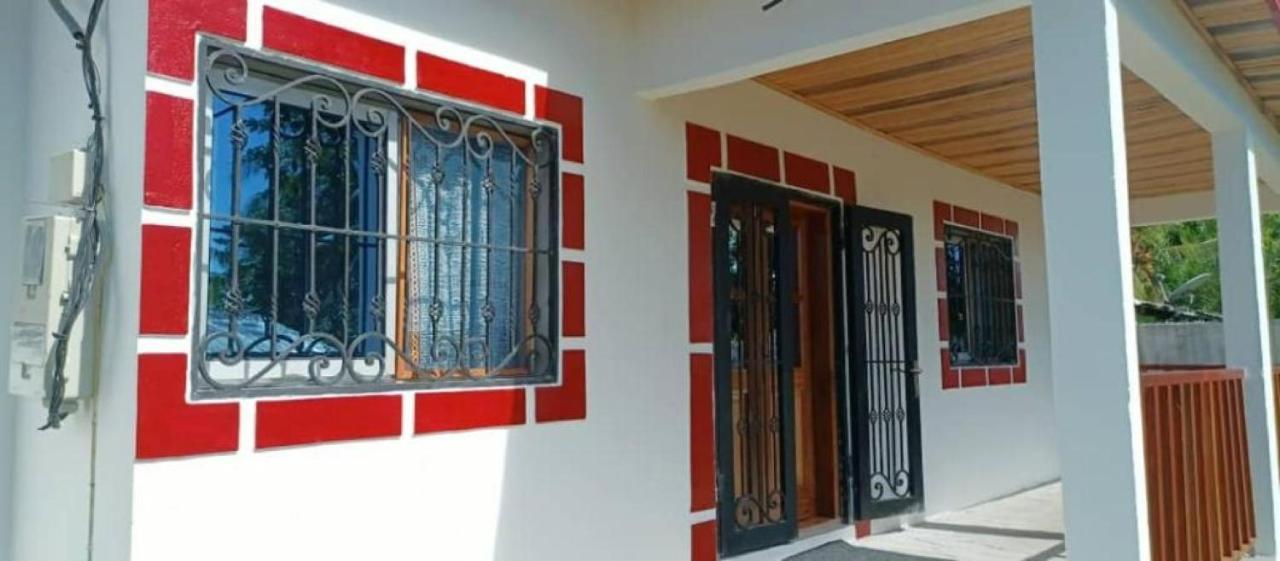 La Maison Du Voyageur Kribi Eksteriør bilde